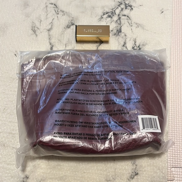 Saks Fifth Avenue Crocodile Faux Leather Bag - Picture 15 of 15